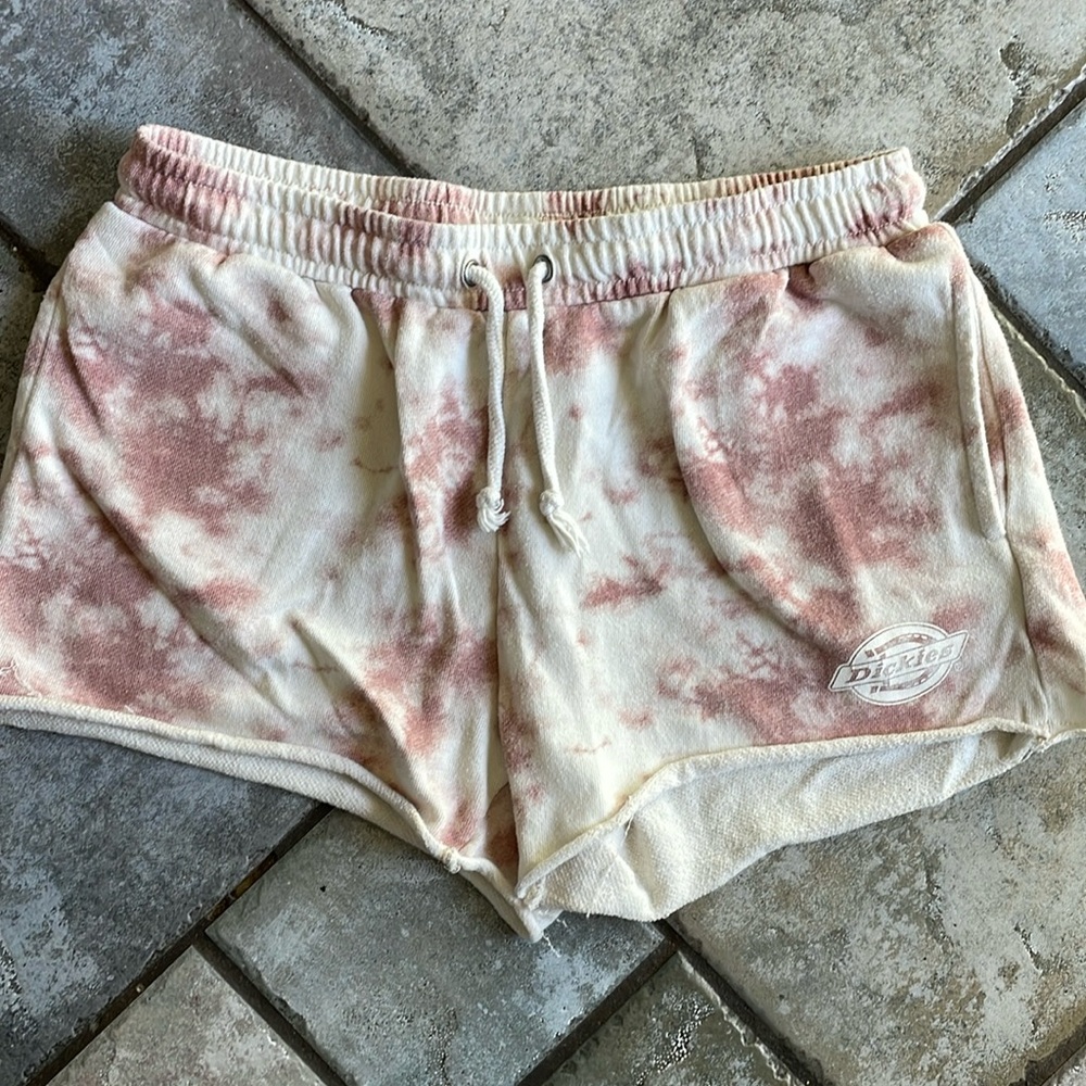 Dickies women’s Tye Dye Drawstring Lounge Shorts